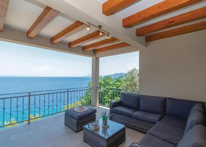 In With House Sea View