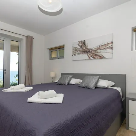 Hébergement de vacances In With House Sea View Blato (Korcula)