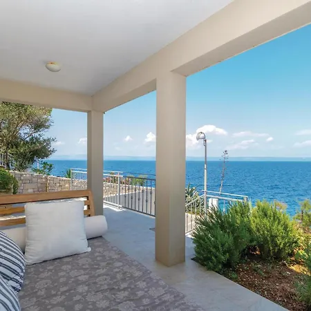 In With House Sea View Blato (Korcula)