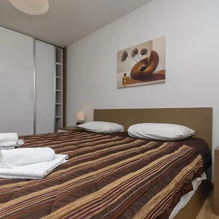 Hébergement de vacances In With House Sea View Blato (Korcula)