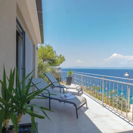 In With House Sea View