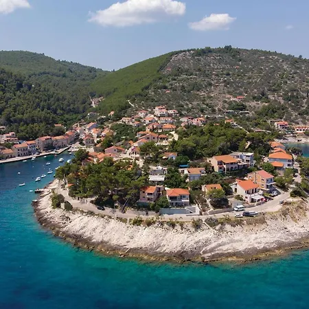 Hébergement de vacances In With House Sea View Blato (Korcula)